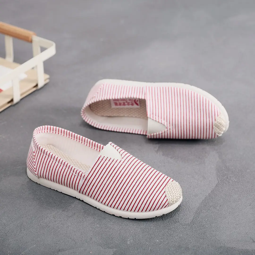 2026 Spring New Style Old Beijing Cloth Shoes Versatile Soft Sole Slip-On Women's Canvas Shoes Thick Sole Fisherman Shoes - Image 20