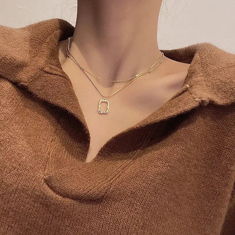 Silver Buckle Chain Necklace for Women — feature 6