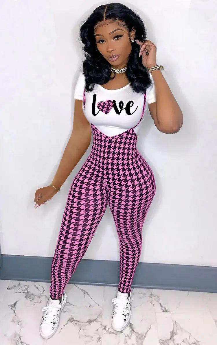 Women Printed Three Quarter Sleeve Suit Red Plaid Pants White Sneakers — feature 9