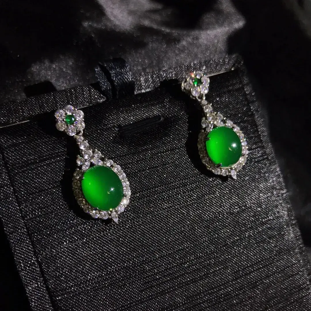 Women's Green Chalcedony Earrings with Ice Jade & Tassel Design - Image 14