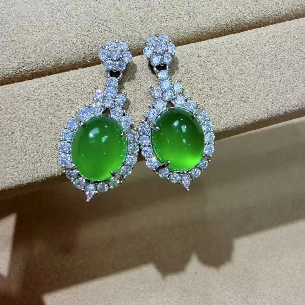 Women's Green Chalcedony Earrings with Ice Jade & Tassel Design - Image 5
