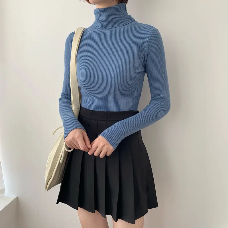 Women's Grey Turtleneck Knitted Sweater for Winter - Image 9