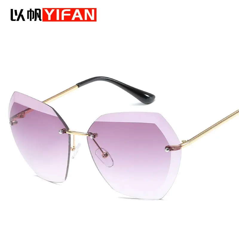 European Metal Sunglasses with Diamond Trim - Image 6