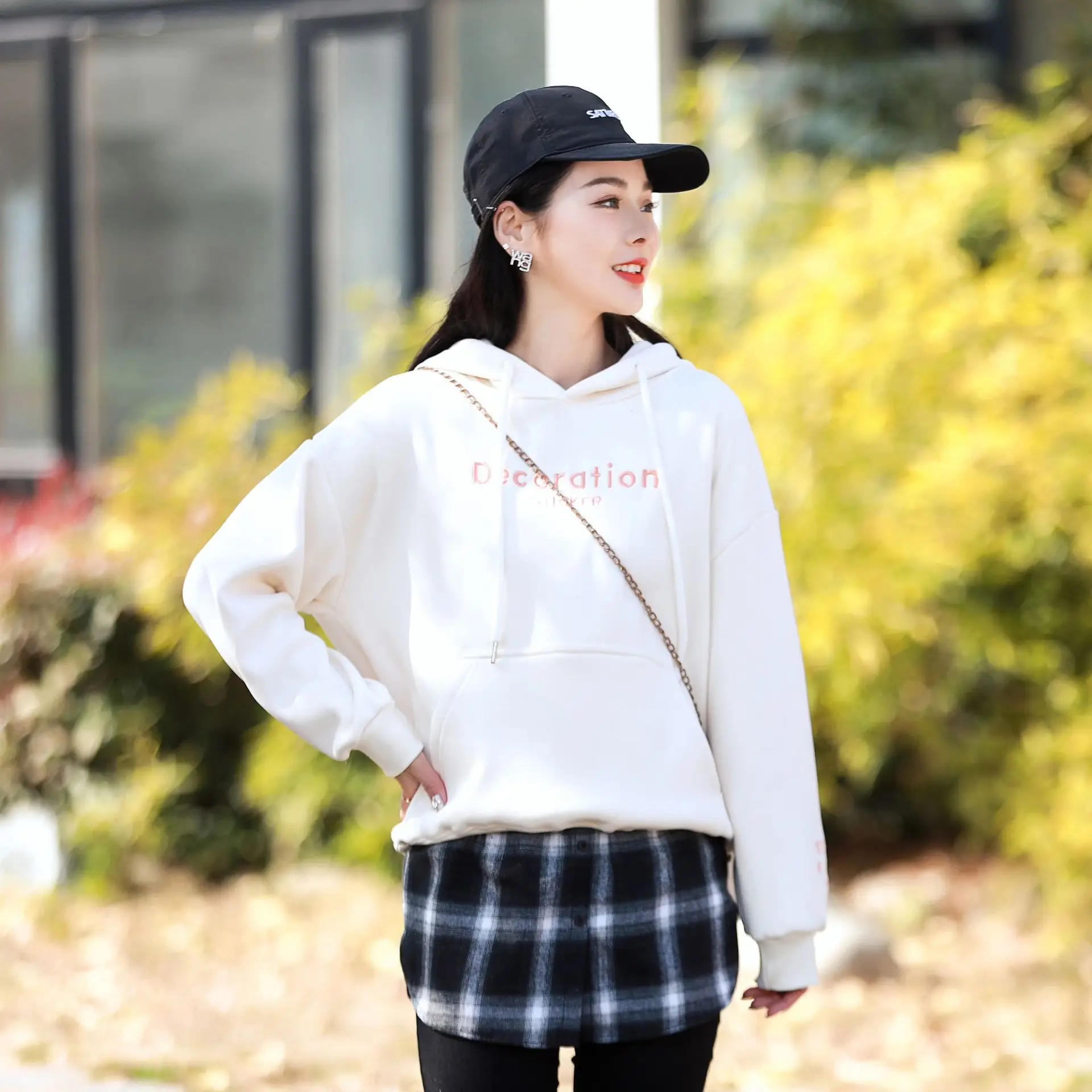 Women White Dope Raincoat Plaid Fake Hem Skirt Set - Image 7