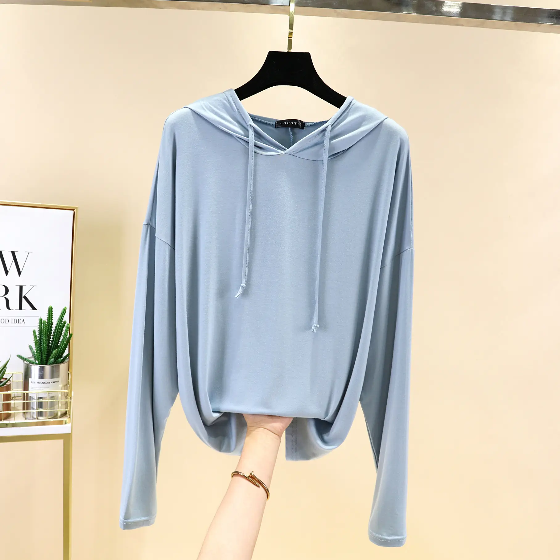 Women Long Sleeve Hooded T-Shirt Light Blue Large