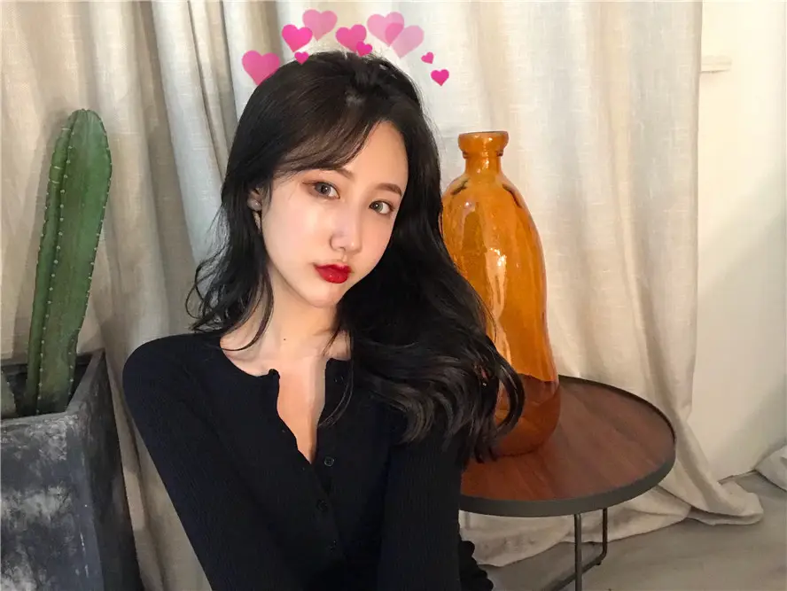 Black Long Sleeve Knitted Shirt with Graphic Print — feature 3