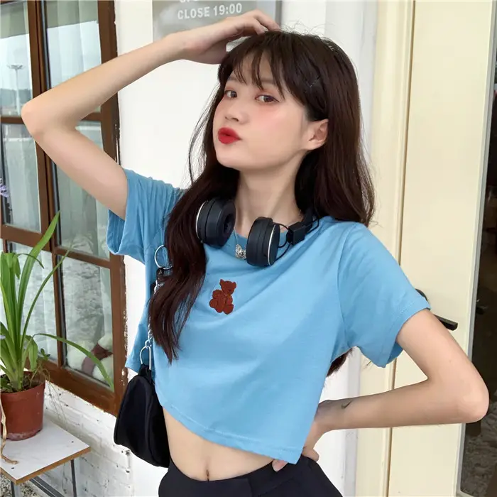 2025 Summer Korean Style Short Cropped Bear Embroidery T-Shirt — feature 7