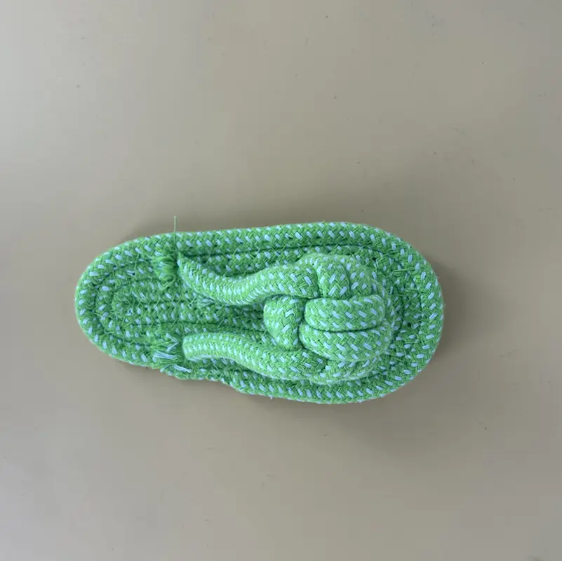 Pet Dog Toys and Supplies Frisbee Pet Ball Puppy Toy Bite-Resistant Rope Knot Self-Pleasure Carrot Teething Toy
