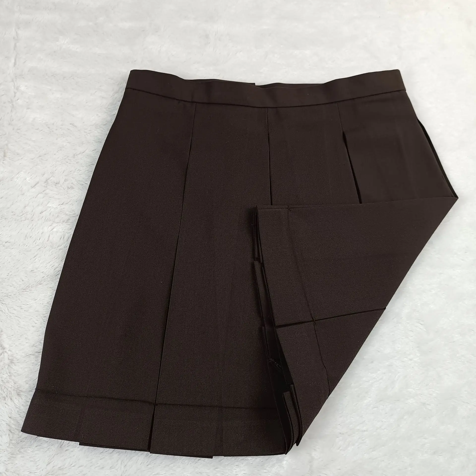 Chocolate Brown Pleated Skirt 8 Boxes College Wholesale - Image 6