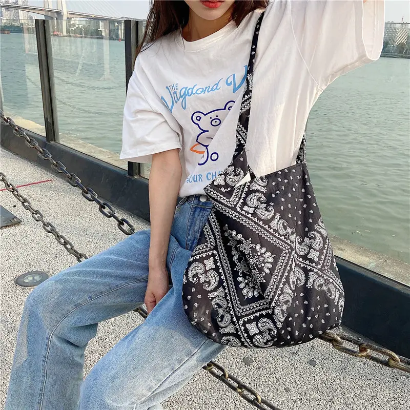 Light Retro Diagonal Shoulder Bag Women Ethnic Casual