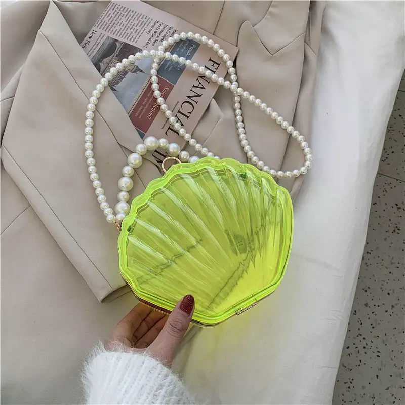 Green Pearl Chain Shell Bag with Acrylic Handle