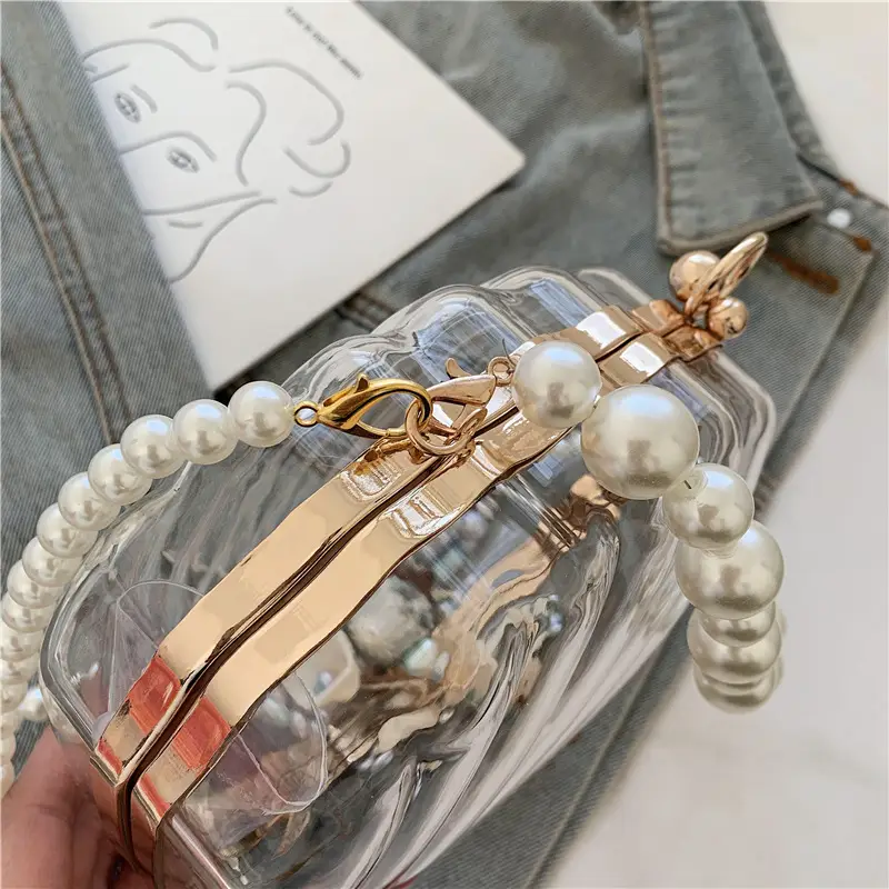 Green Pearl Chain Shell Bag with Acrylic Handle — feature 22