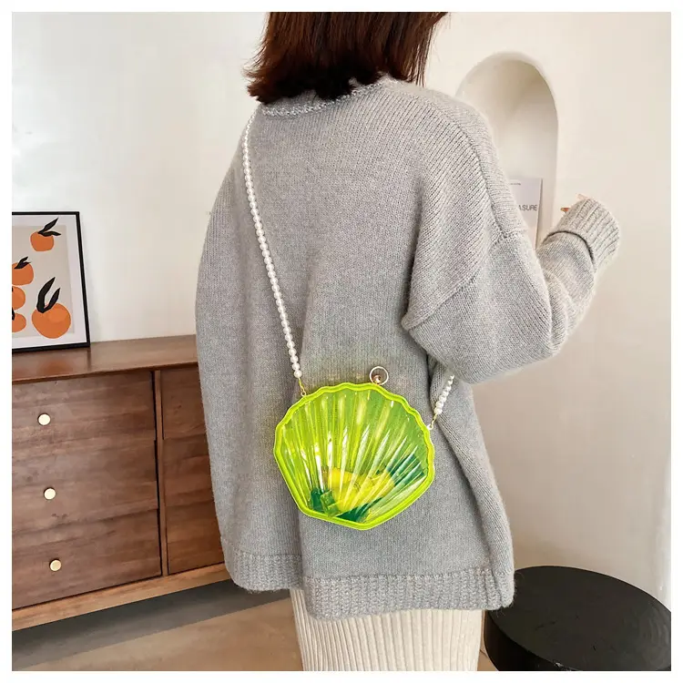 Green Pearl Chain Shell Bag with Acrylic Handle — feature 33