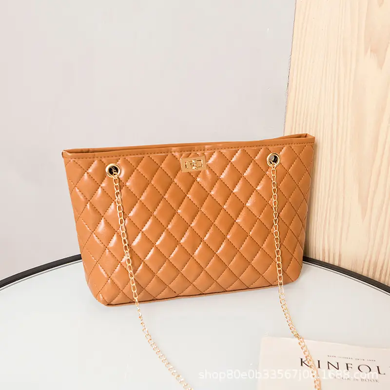 Black Quilted Women's Shoulder Bag with Gold Chain - Image 4