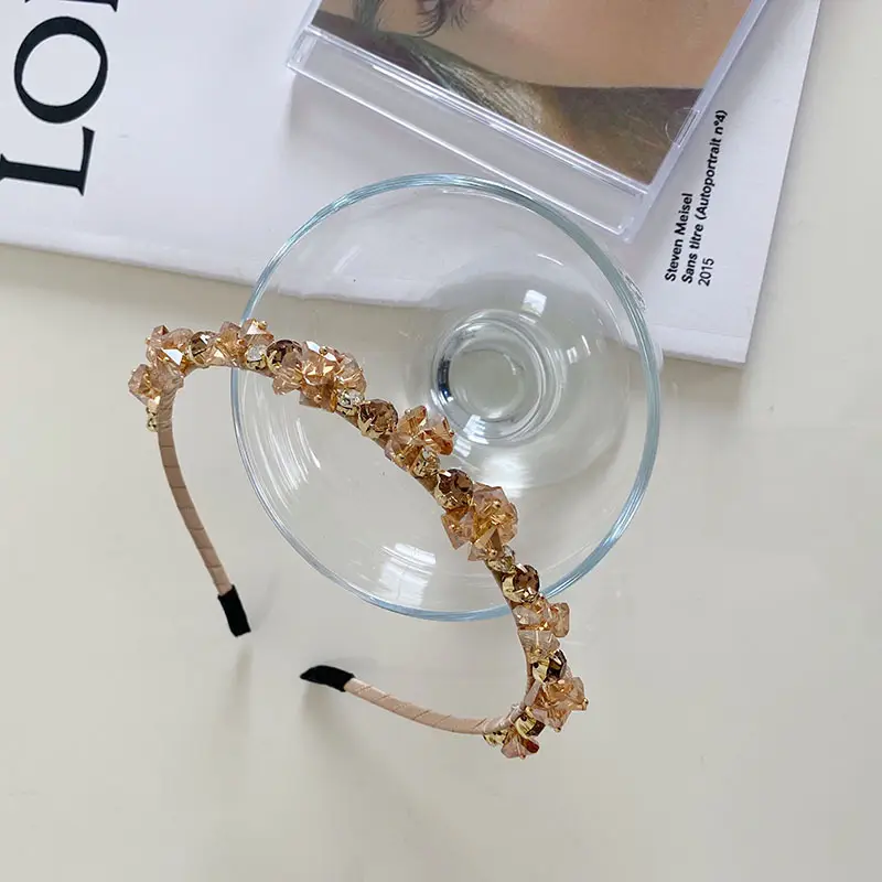 Korean Wave Crystal Pearl Bridal Headband Set - Image 3