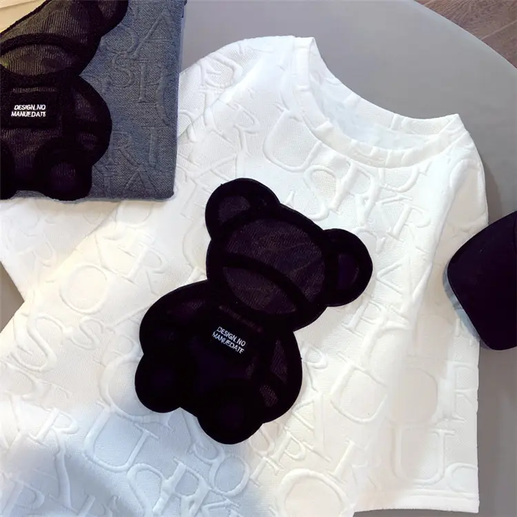 Women Bear Print Thick T-Shirt White Black — feature 10