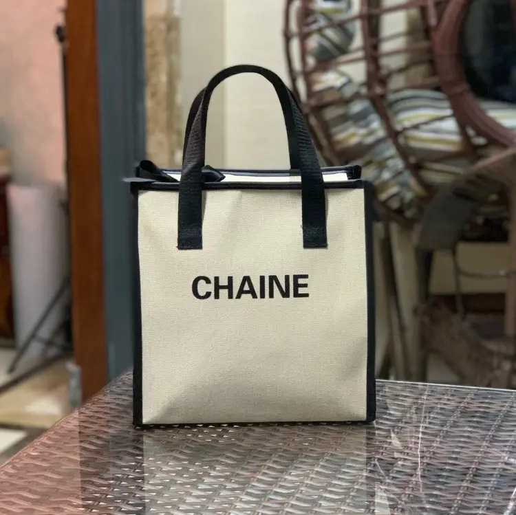 Black Letter French Style Cosmetic Bag Handbag Lunch Box Bag - Image 2