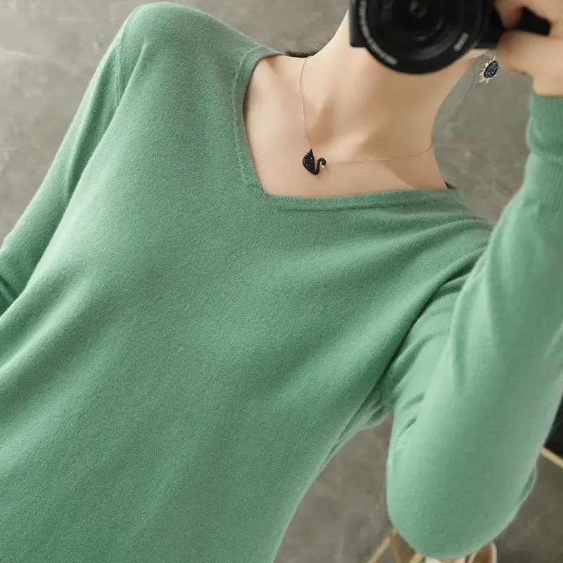 Women V-Neck Pullover Long Sleeve Knit Warm Winter Wear - Image 4