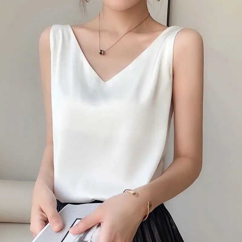 Black V-Neck Acetate Silk Camisole Large