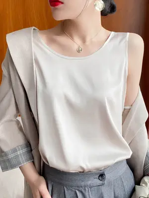 Black V-Neck Acetate Silk Camisole Large