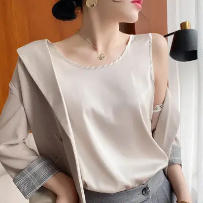 Black V-Neck Acetate Silk Camisole Large