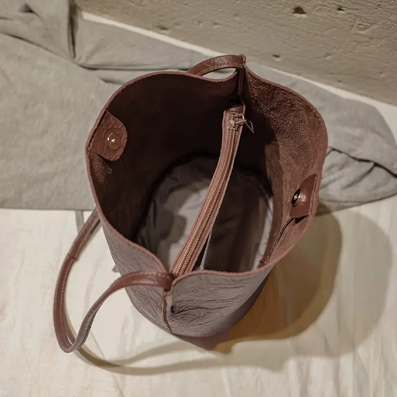 Women's Suede Oil Leather Crossbody Bag Large Capacity - Image 8