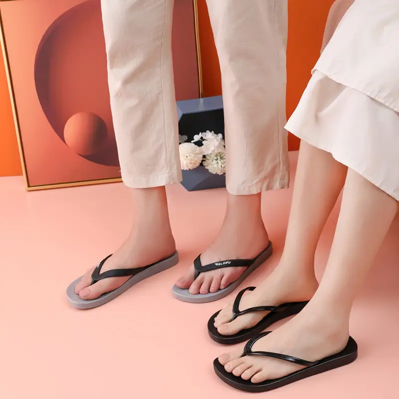 2025 Spring Plastic Flip Flops Women's Summer Shoes