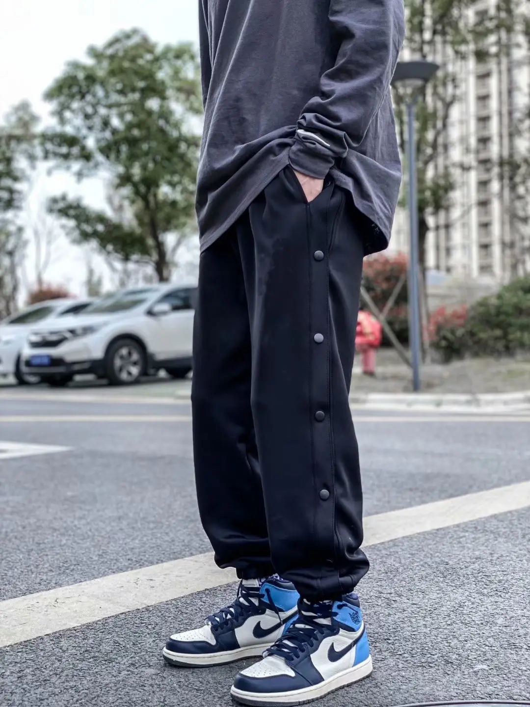 Men's Black Full Breasted Loose Leg Sports Pants - Image 3
