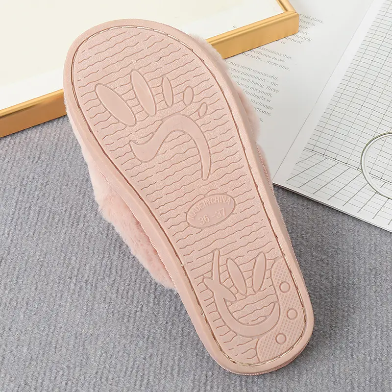New plush slippers women's foreign trade cross-section fluffy slippers Amazon cross-border leisure warm cotton slippers manufacturers