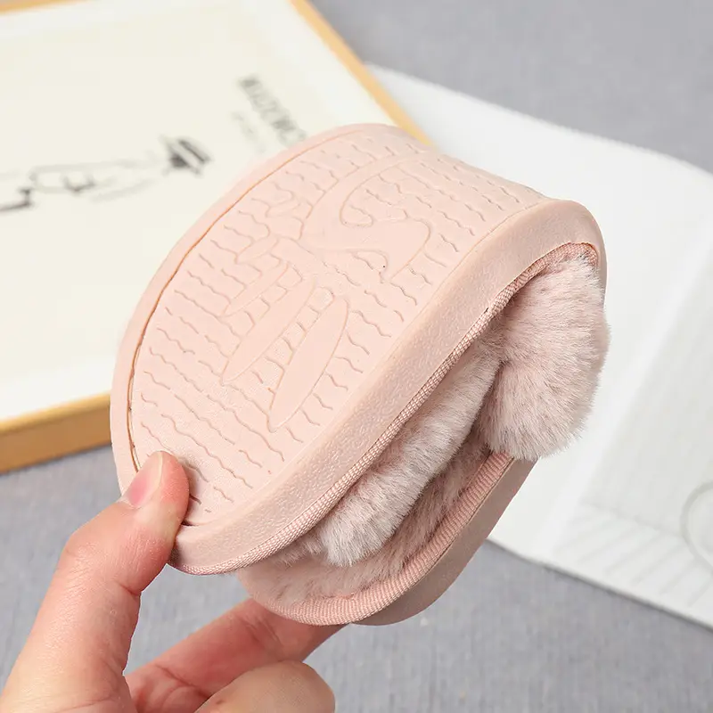 New plush slippers women's foreign trade cross-section fluffy slippers Amazon cross-border leisure warm cotton slippers manufacturers