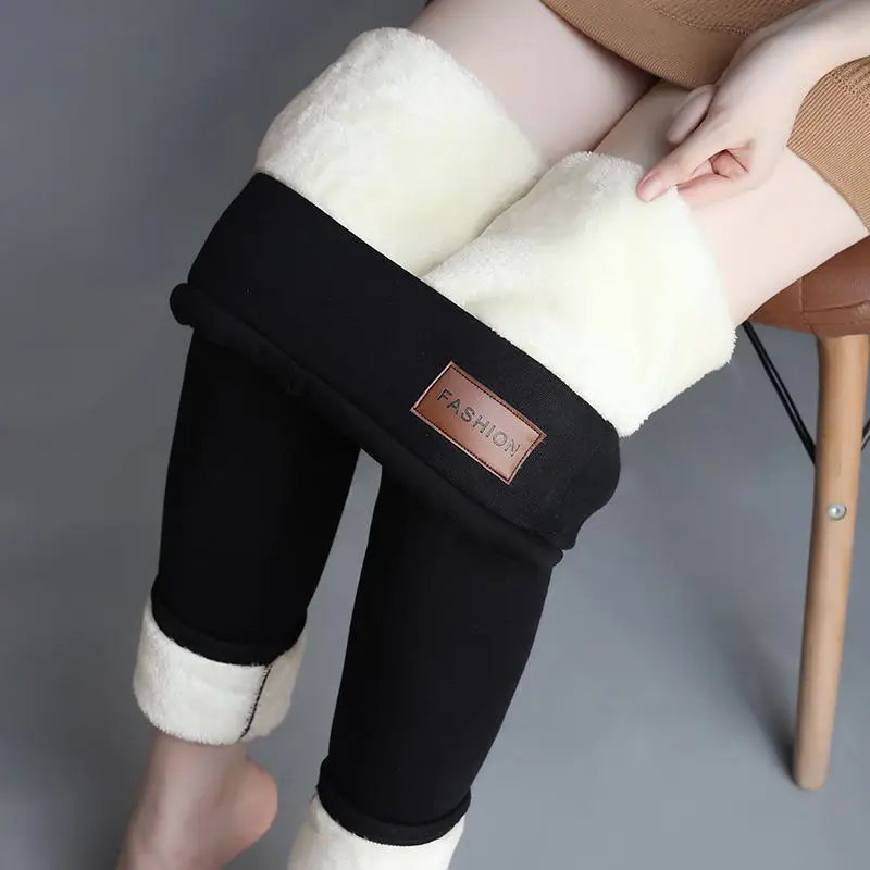 Women's Fleece Lined Warm Leggings with Leather Label - Image 5