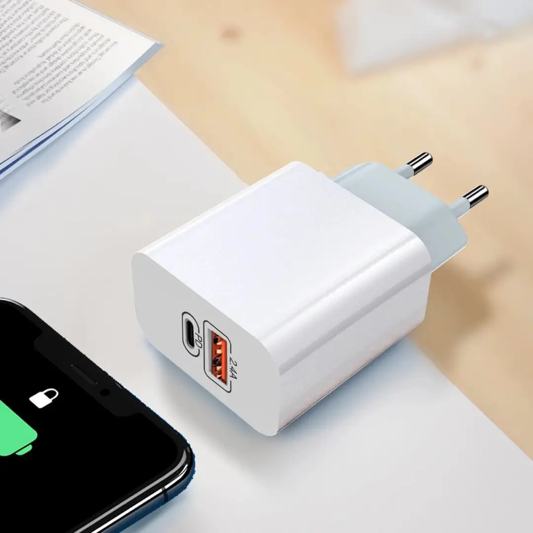 2.4A PD USB Fast Charging Head for Mobile Phones