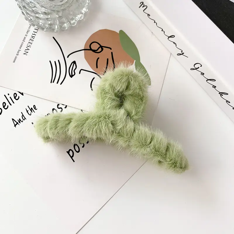 Plush Hair Clips for Women - Soft & Stylish Accessories