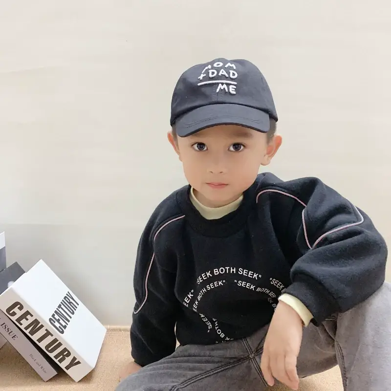 Yellow Mom Dad Me Peaked Cap for Boys Girls — feature 9