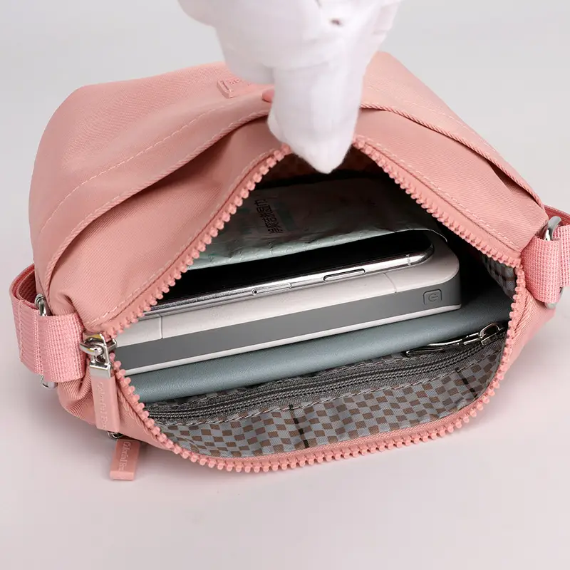 Green Nylon Women's Shoulder Bag with Zipper Compartment - Image 12