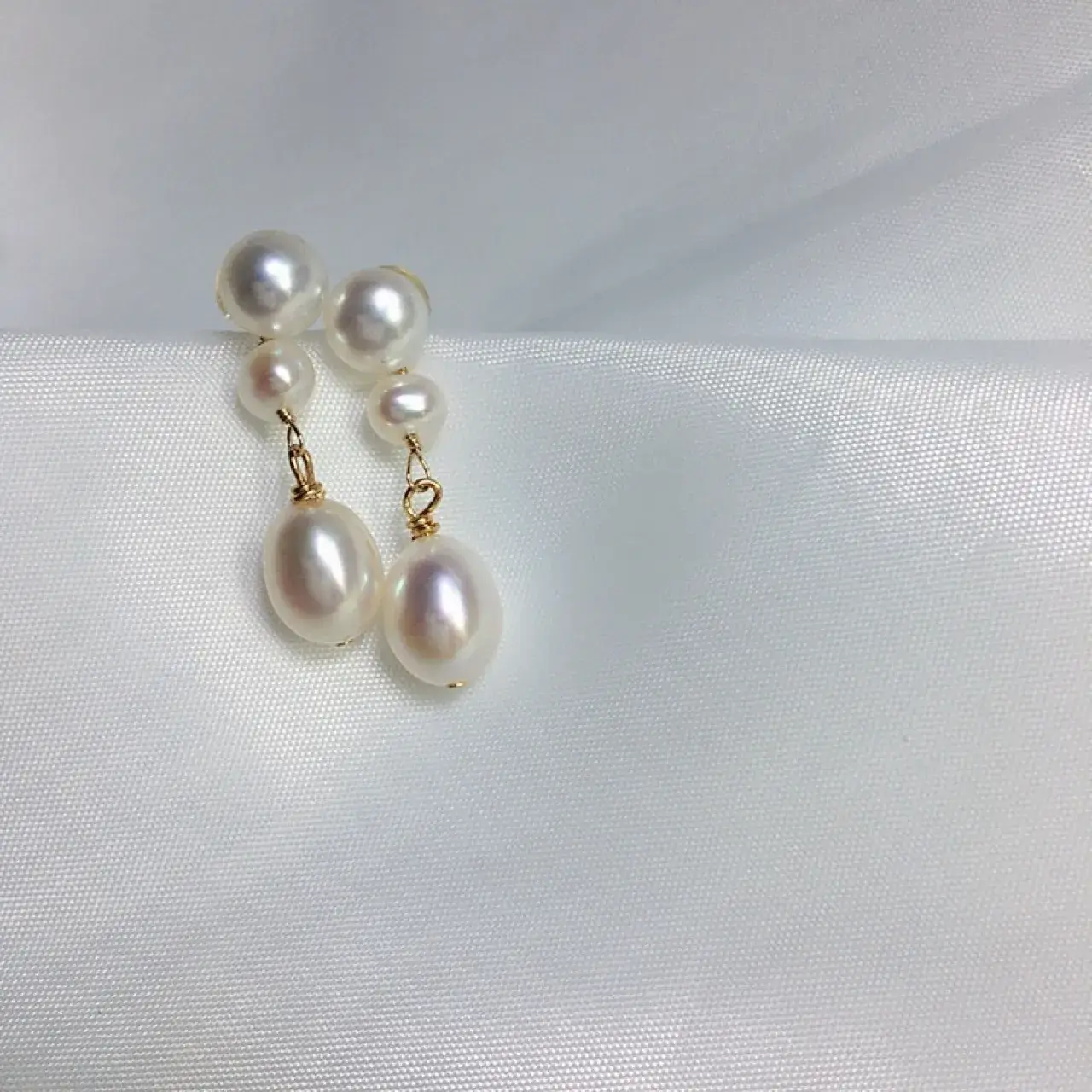 Vintage Pearl Earrings for Women Detachable Two French Design — feature 9