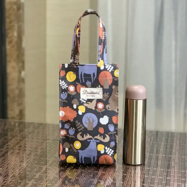 Waterproof Korean Style Portable Bag for Stew Beaker & Coin Key