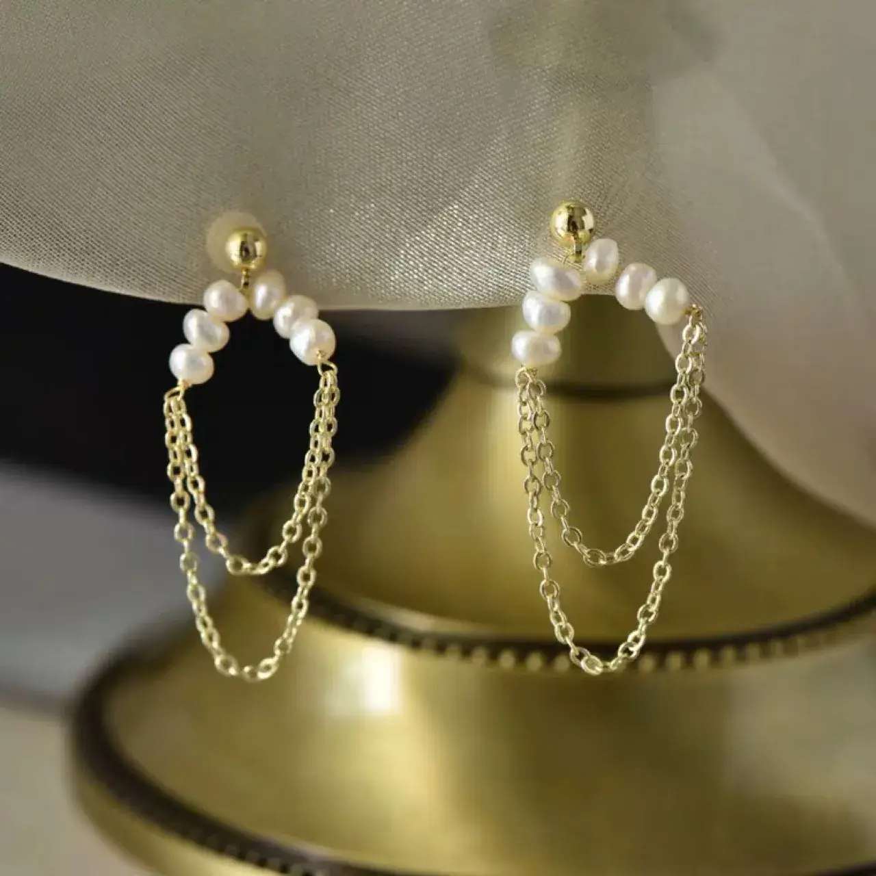 Natural Pearl Tassel Bracelet Elegant Versatile Sweater Chain