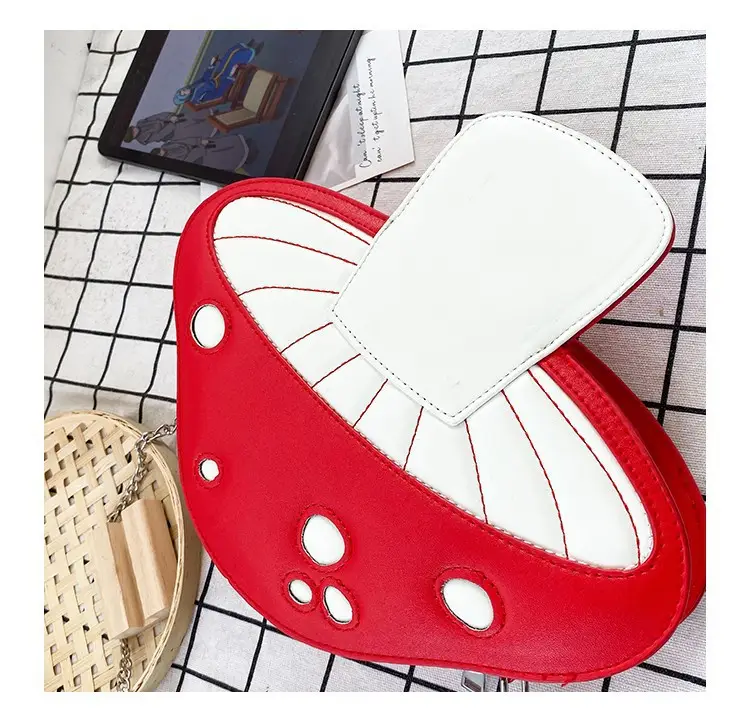 Cute Mushroom Bag 2026 New Arrival Cartoon Chain Color-Blocking Shoulder Bag - Image 4