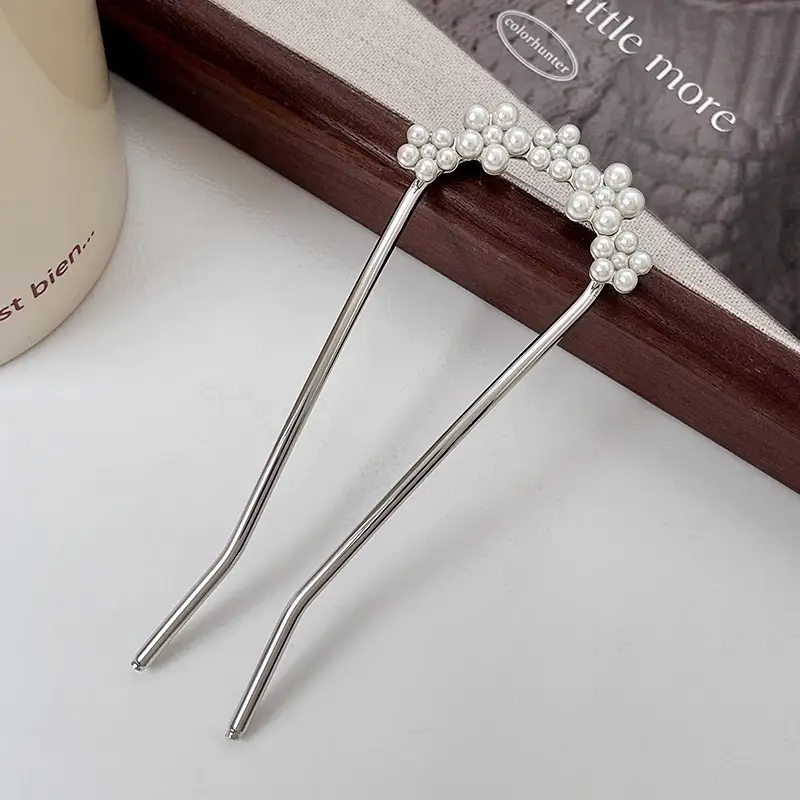 U-Shaped Pearl Hairpin Gold Minimalist Elegant - Image 7