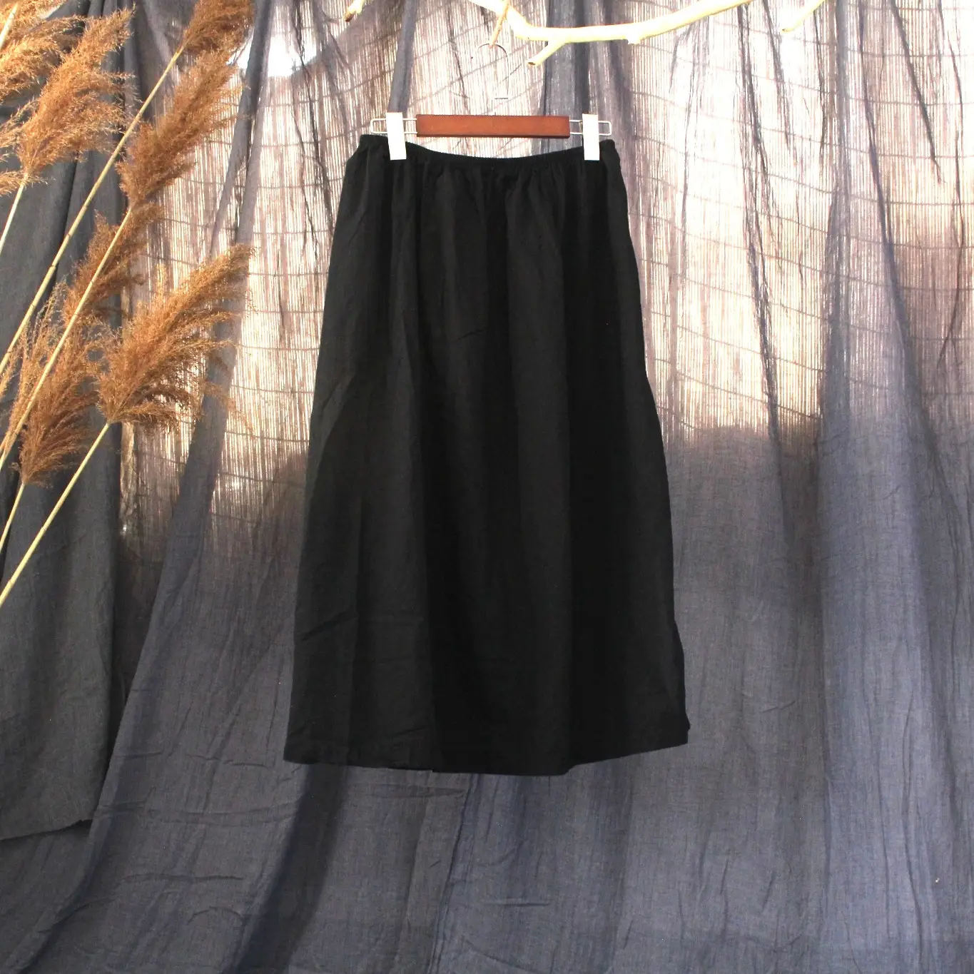 White Cotton Layered Petticoat Half Skirt Set - Image 2