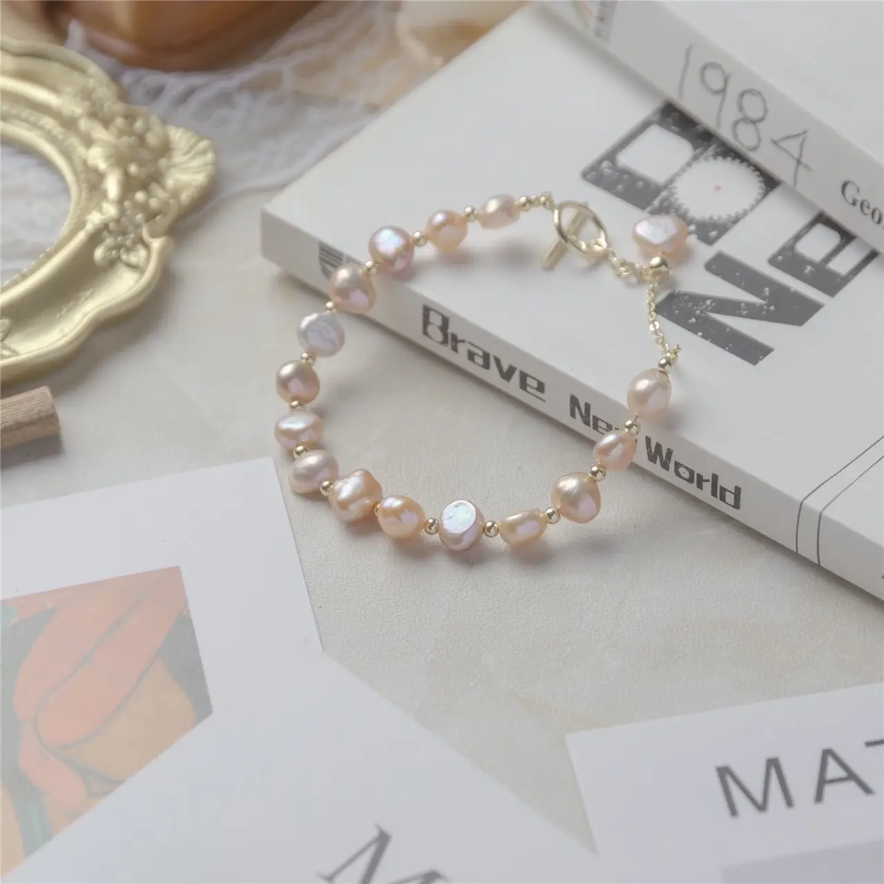 Natural Baroque Pearl Bracelet 14K Gold Light Luxury — feature 8