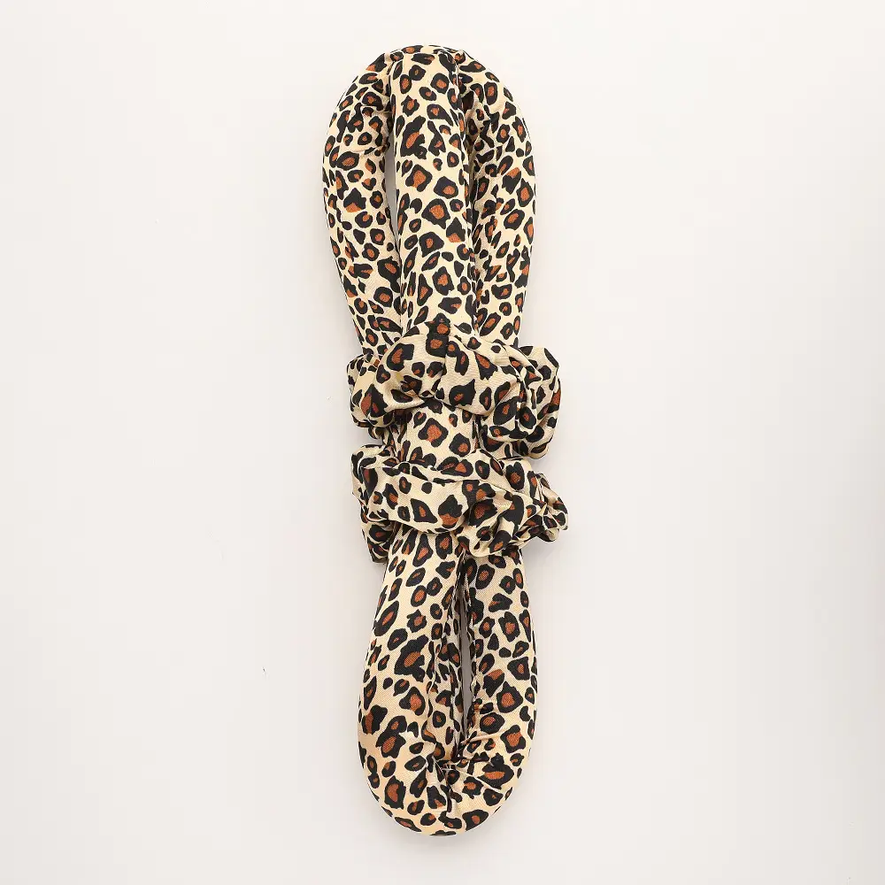 New rubber stick-leopard print (curling stick +2 hair bands)