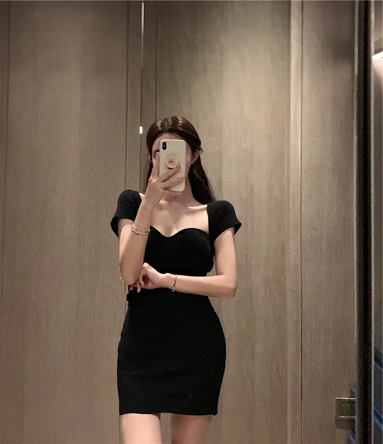 Black Knit Goddess Style Dress 5516 — feature 11