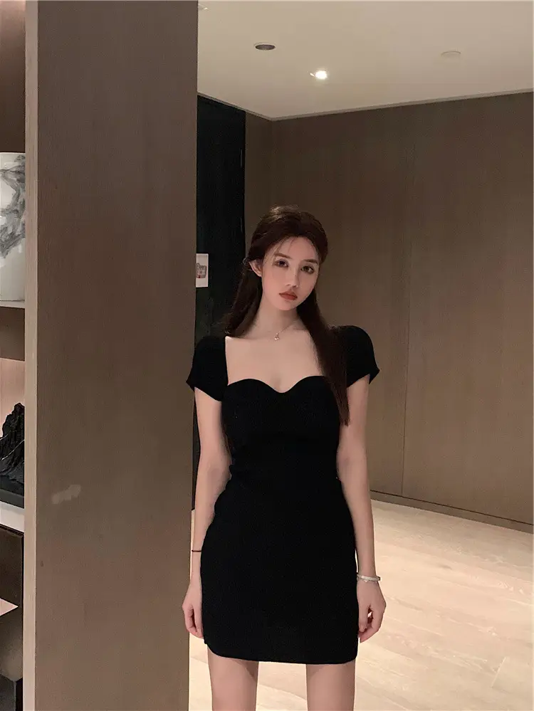 Black Knit Goddess Style Dress 5516 — feature 13