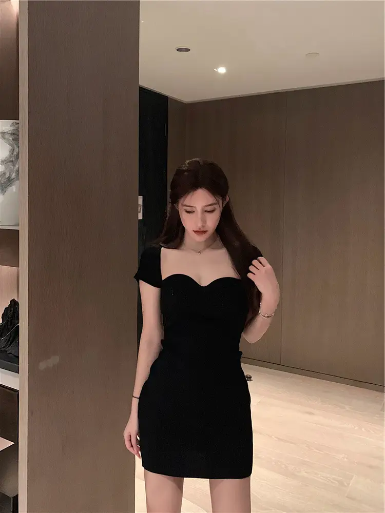 Black Knit Goddess Style Dress 5516 — feature 18