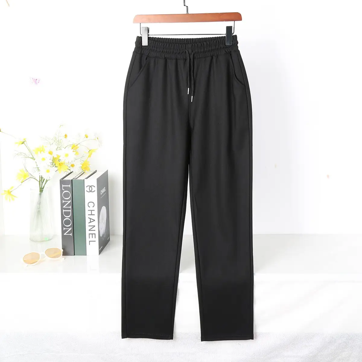 Black Straight Leg Pants for Women 2025 - Image 7
