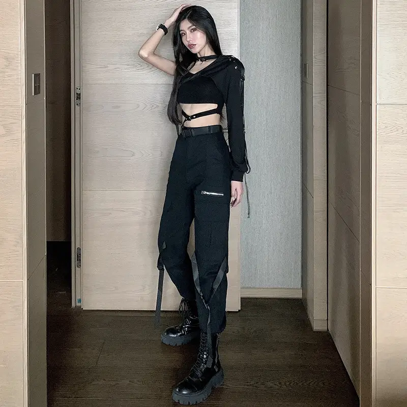 Black Camisole Leggings with Long Sleeve Top for Dance Wear - Image 3