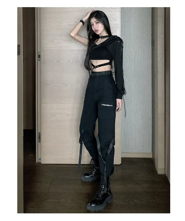 Black Camisole Leggings with Long Sleeve Top for Dance Wear — feature 14