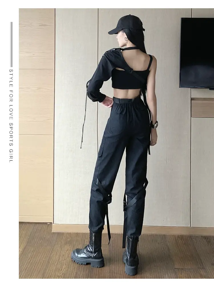 Black Camisole Leggings with Long Sleeve Top for Dance Wear — feature 15